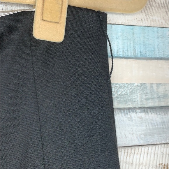 Like new Black skirt juniors 13 lace belt loop - Picture 6 of 10